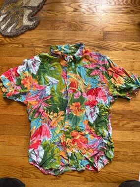 Multicolor Floral Short-Sleeve Button-Up Shirt